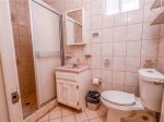Casa Barquito San Felipe Baja California rental home - first full bathroom